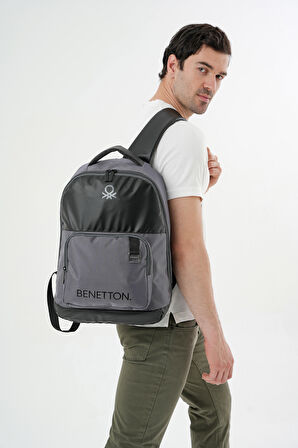 United Colors Of Benetton. Sırt Çantası