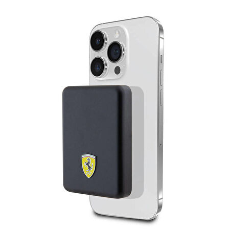 Ferrari Orjinal Lisanslı Powerbank 5000 Mah Led Işıklı Göstergeli Magsafe Magnetik Siyah