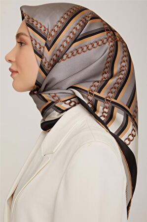 Armine Sura İpek Eşarp 22Ka8845 03