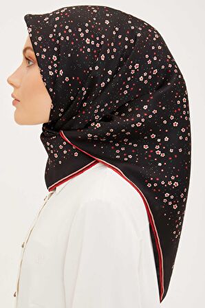 Armine Siyah Desenli Tivil İpek Eşarp 8900-13