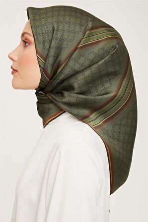 Armine Sura İpek Eşarp 23Ka9054 08