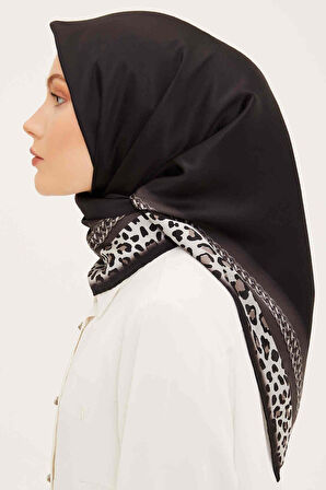 Armine Nostalji Düz Siyah Leopar Zincir Desenli Tivil İpek Eşarp-E23YA8912D04-55-KVS0533