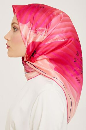 Armine Şeker Pembe Çiçek Desen Tivil İpek Eşarp 9100-33