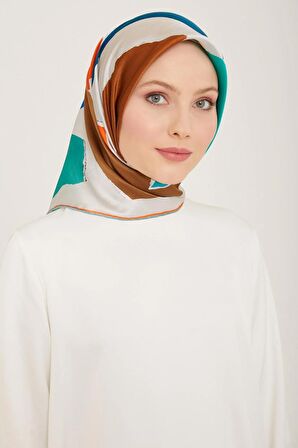 Armine Gri Geometrik Desen Tivil İpek Eşarp 9125-83