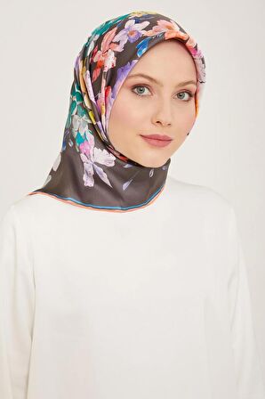 Armine Nar Çiçeği-Antrasit Gri Çiçek Desen Sura İpek Eşarp 9127-51