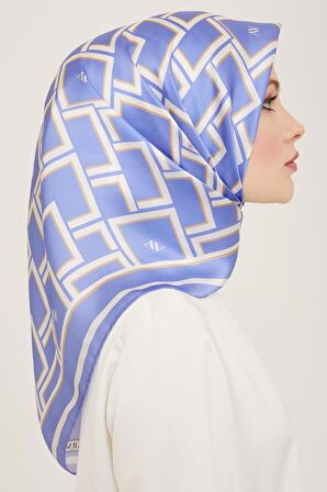 Armine Havaci Mavi-Beyaz Geometrik Desen Tivil İpek Eşarp 9132-80