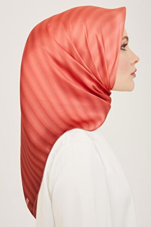 Armine Nar Çiçeği Çizgili Degrade Desen Tivil İpek Eşarp 9150-04