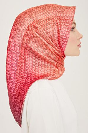 Armine Mercan-Mor Geçişli Monogram Desen Sura İpek Eşarp 9104-52