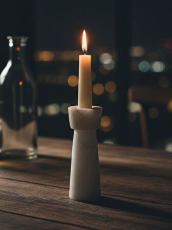 Bema Mermer Ayaklı Mumluk Beyaz