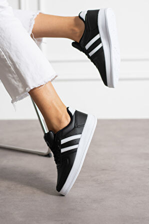 Unisex Sneaker JH176