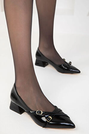 Kadın Kemerli Topuklu Ayakkabı ZR14