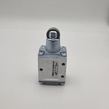 1/4 3/2 BİLYA SİVİŞLİ PNÖMATİK VALF