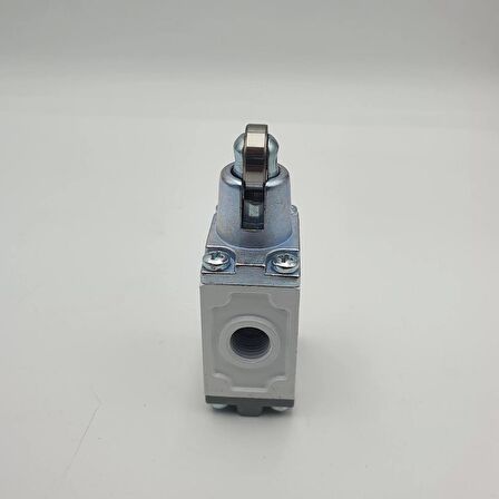 1/4 3/2 BİLYA SİVİŞLİ PNÖMATİK VALF