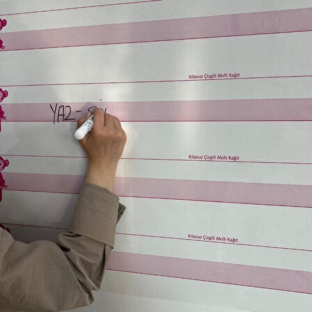 OLLEVRA Kılavuz Çizgili Akıllı Kağıt Yazı Tahtası Duvarda İz Bırakmaz Statik Yeni Müfredata Uygun 100x56cm