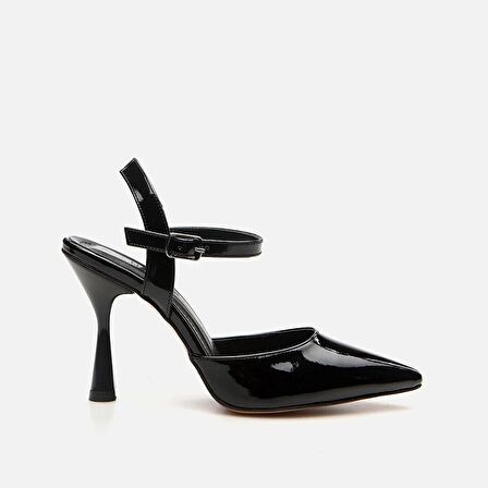  Siyah Kadın Stiletto
