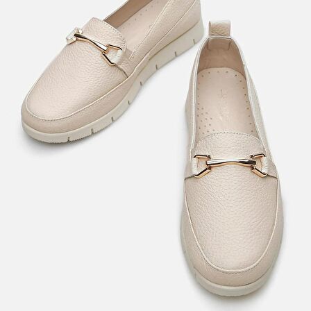 Hakiki Deri Bej Kadın Loafer