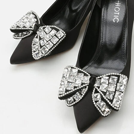 Siyah Kadın Stiletto
