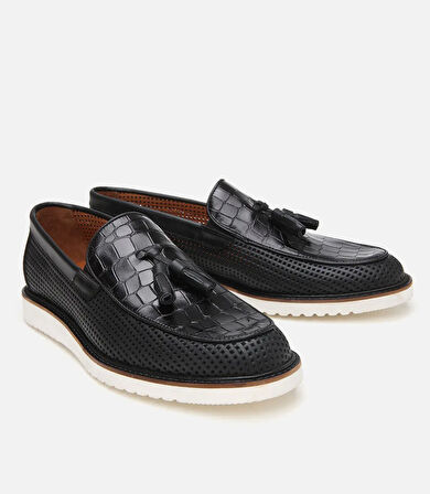 Erkek Deri Siyah Kroko Desenli Püskül Detaylı Günlük Loafer