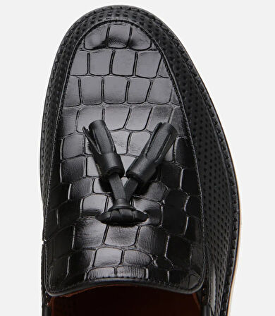 Erkek Deri Siyah Kroko Desenli Püskül Detaylı Günlük Loafer