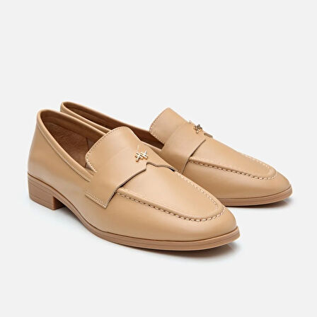 Kadın Deri Bej Logo Detaylı Loafer