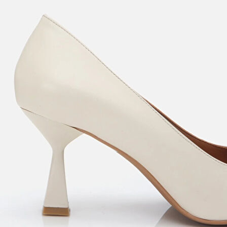 Hakiki Deri Ekru Kadın Stiletto
