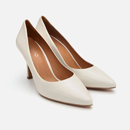 Hakiki Deri Ekru Kadın Stiletto
