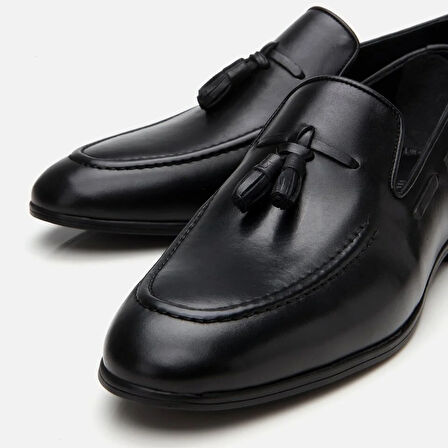 Erkek Deri Siyah Püskül Detaylı Loafer