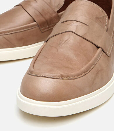 Erkek Deri Bej Ultra Hafif Tabanlı Klasik Loafer