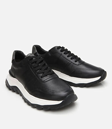 Erkek Deri Siyah Ultra Hafif Tabanlı Spor Ayakkabı