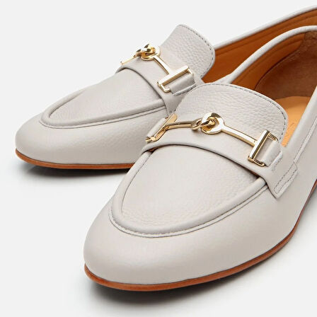 Kadın Deri Ekru Tokalı Loafer
