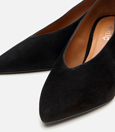 Kadın Süet Deri Siyah Kalın Topuklu Ayakkabı