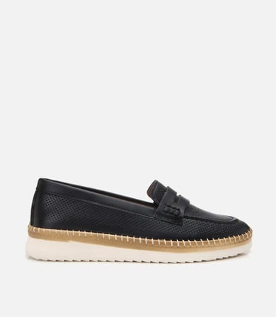 Kadın Siyah Delikli Günlük Loafer