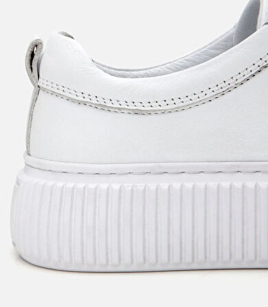 Kadın Deri Beyaz Kalın Tabanlı Spor Ayakkabı