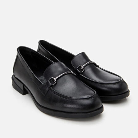 Hakiki Deri Siyah Kadın Tokalı Loafer