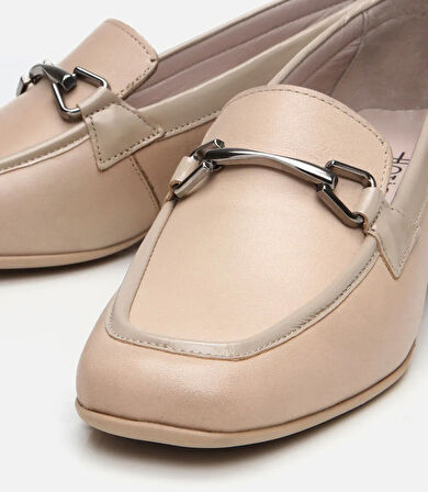 Kadın Deri Bej Tokalı Loafer