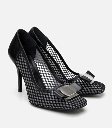 Kadın Siyah Fileli Stiletto