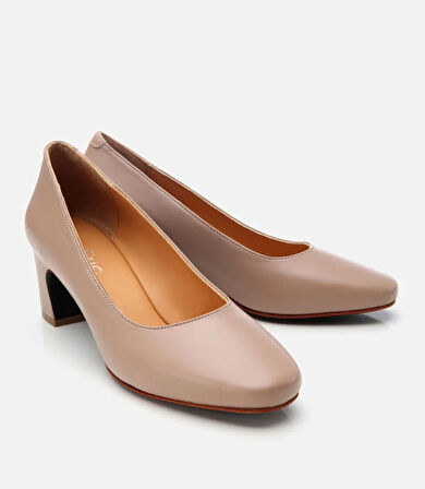 Kadın Deri Bej Rahat Kalın Topuklu Ayakkabı