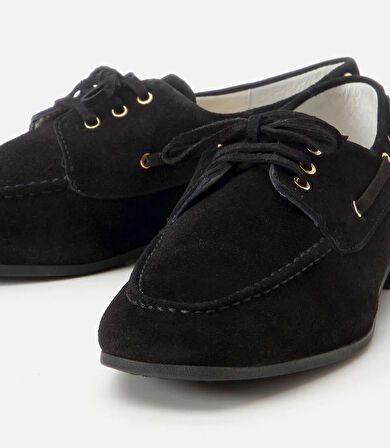 Kadın Süet Deri Siyah Bağcık Detaylı Günlük Loafer