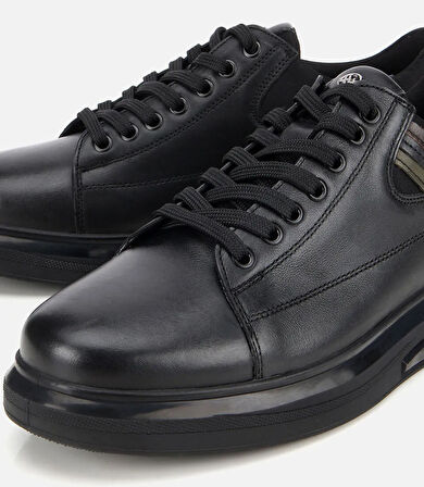 Erkek Deri Siyah Yumuşak Dokulu Esnek Tabanlı Spor Ayakkabı