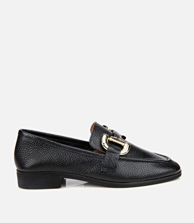 Kadın Deri Siyah Tokalı Klasik Loafer