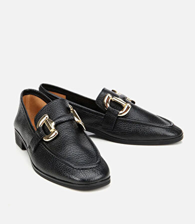 Kadın Deri Siyah Tokalı Klasik Loafer