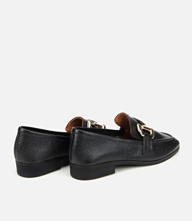 Kadın Deri Siyah Tokalı Klasik Loafer