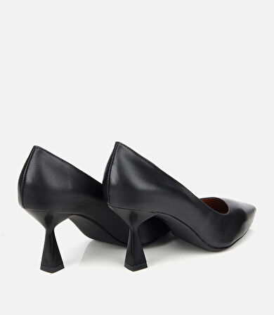 Kadın Deri Siyah Esnek Tabanlı Stiletto