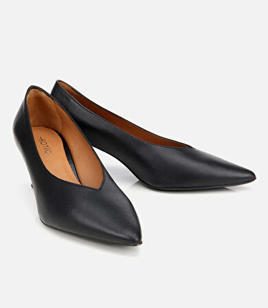 Kadın Deri Siyah İnce Topuklu Stiletto