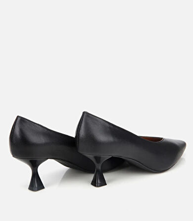 Kadın Deri Siyah İnce Topuklu Stiletto