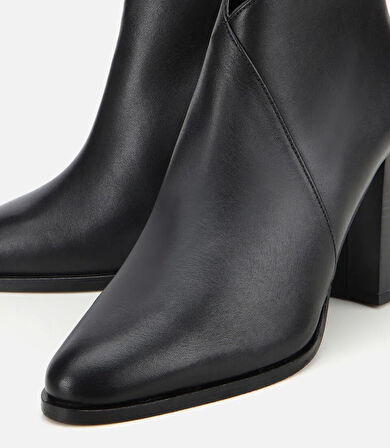 Kadın Deri Siyah Yumuşak Bilekte Topuklu Bot