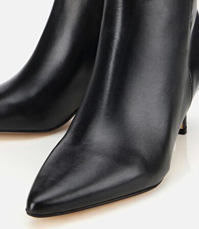 Kadın Deri Siyah Yarım Topuklu Bot