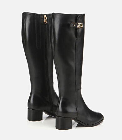 Kadın Deri Siyah Tokalı Topuklu Çizme