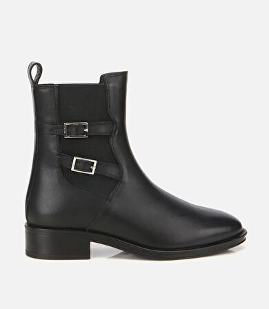 Kadın Deri Siyah Tokalı Lastik Detaylı Düz Bot