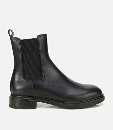 Kadın Deri Siyah Lastik Detaylı Düz Bot